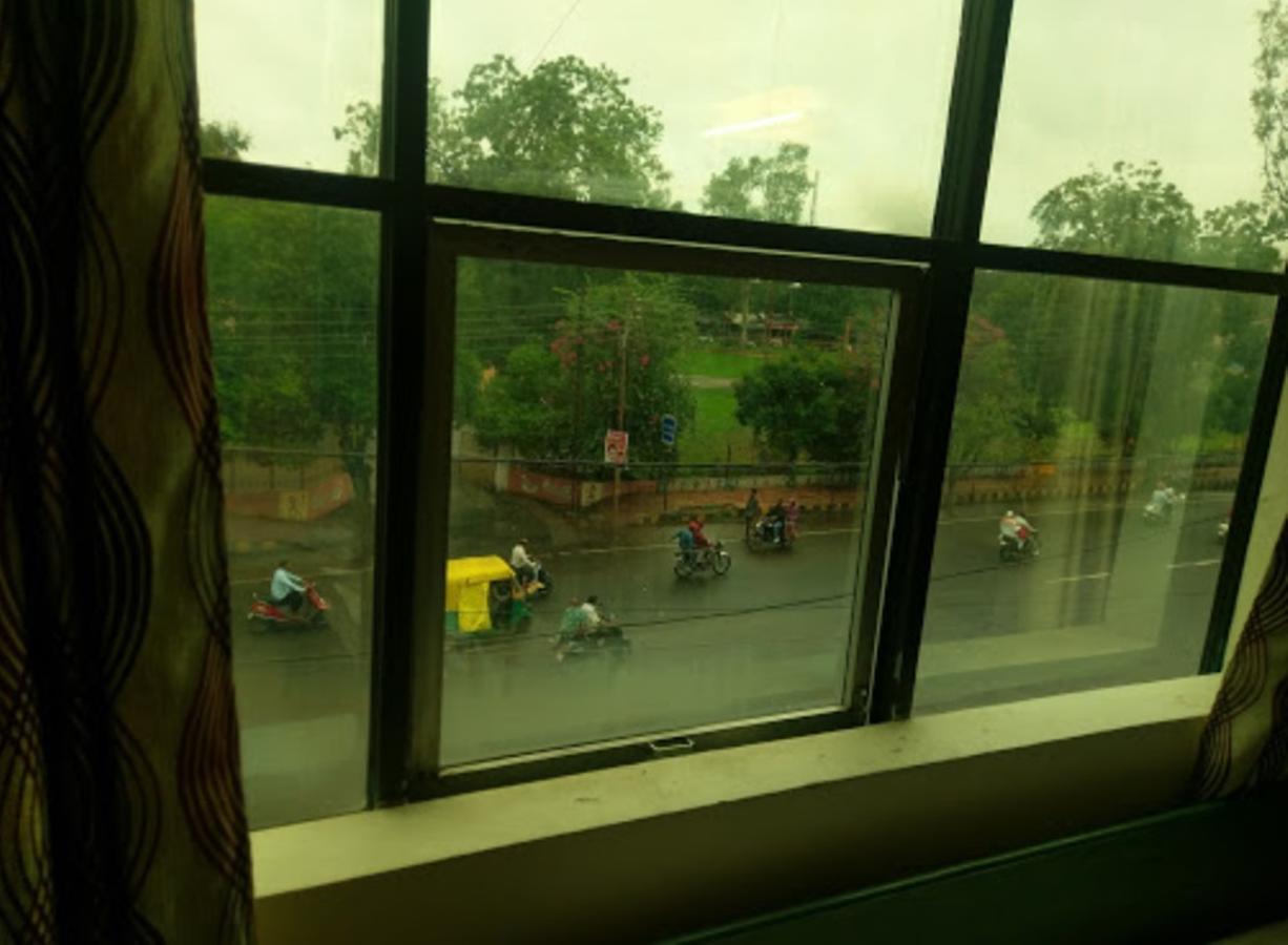 Hotel Grand Tower Ujjain Exterior photo